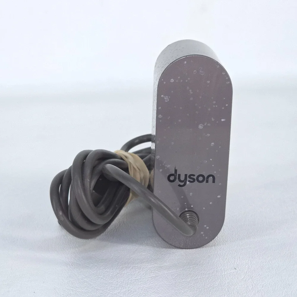 Dyson OEM Battery Charger 270576-04 30.45V Vacuum Power Adapter Replacement Part